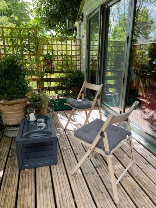 'The Den' Self Contained One Bedroom Annexe. ストックブリッジ エクステリア 写真